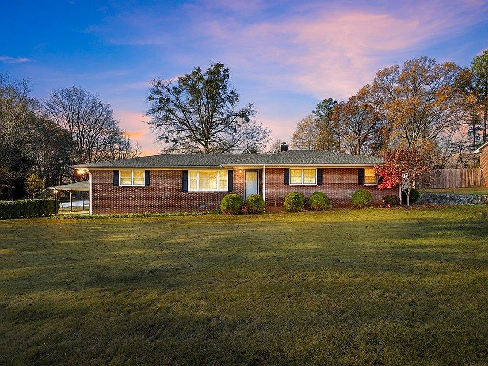 1st image of 126 Walden Cir