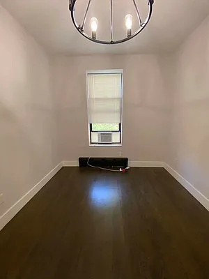 Rented by The Brokerage Group LLC | media 25