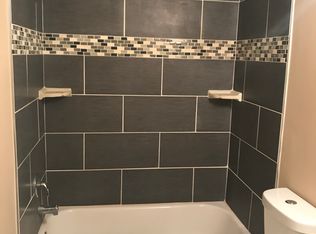 2533 7th Ave E SUITE C, Saint Paul, MN 55109
