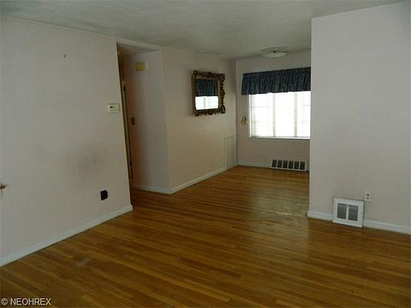 4th image of 12701 Shady Oak Blvd
