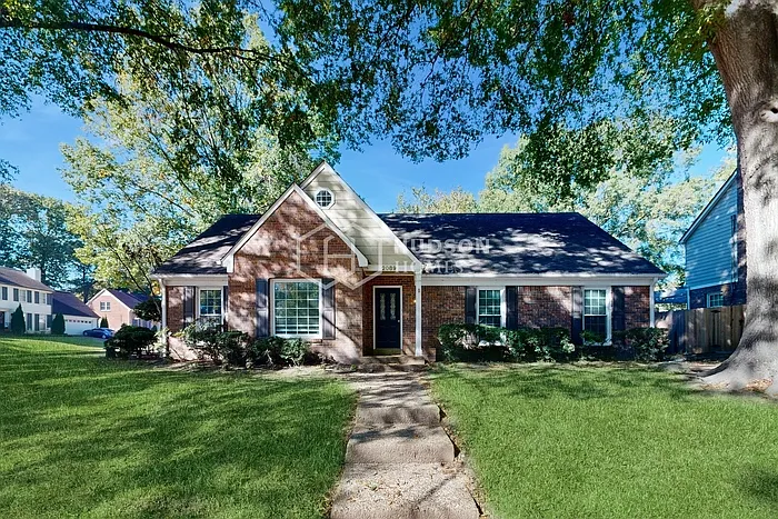 2089 Norcross Dr — Photo 1