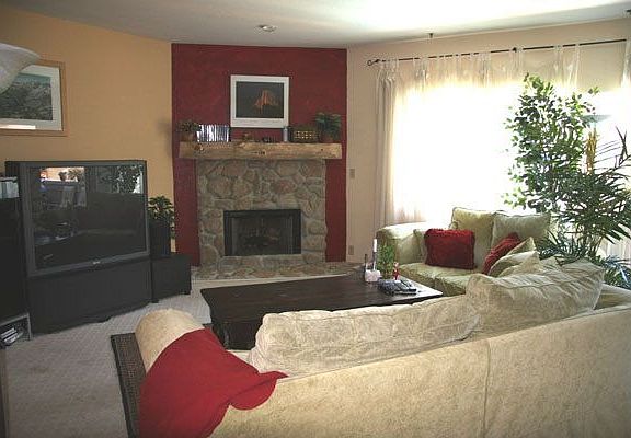 2nd image of 4355 Ventura Canyon Ave Unit 102