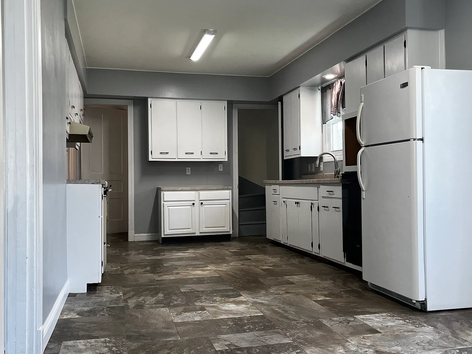 4 bed, 1659 sqft, $1,700 — Photo 4