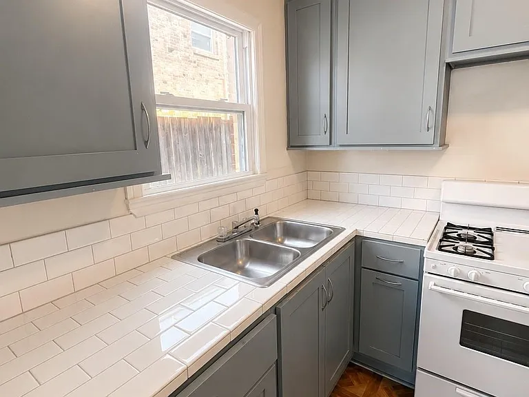 1905 Colquitt St #1 — Photo 3