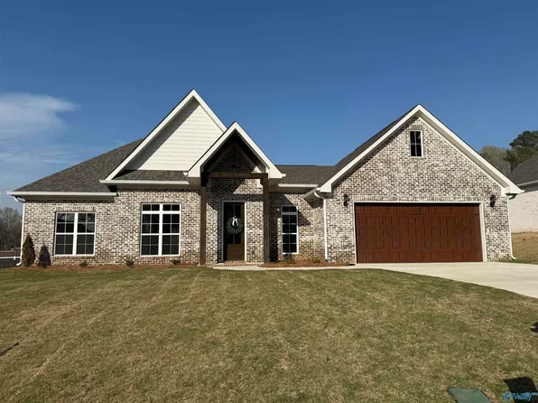 91 Tumbleweed Dr, Guntersville, AL 35976