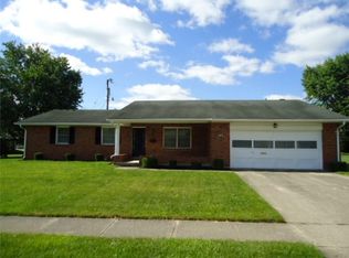 1245 Hawthorne Dr, Sidney, OH 45365