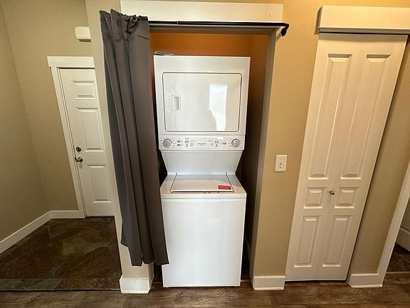 2nd image of 5770 Legoe Ave APT 202