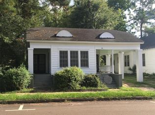 618 Pearl River Ave, McComb, MS 39648