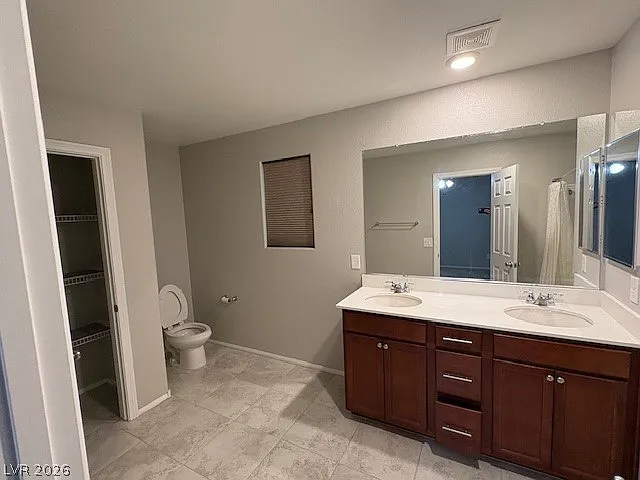 1002 E Dorrell Ln — Photo 11