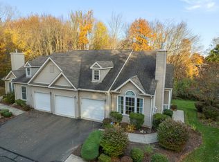 25 Hamden Hills Dr UNIT 68, Hamden, CT 06518