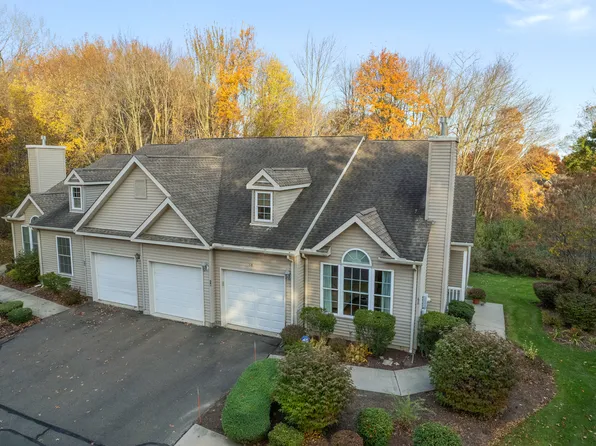 25 Hamden Hills Drive #68, Hamden, CT 06518