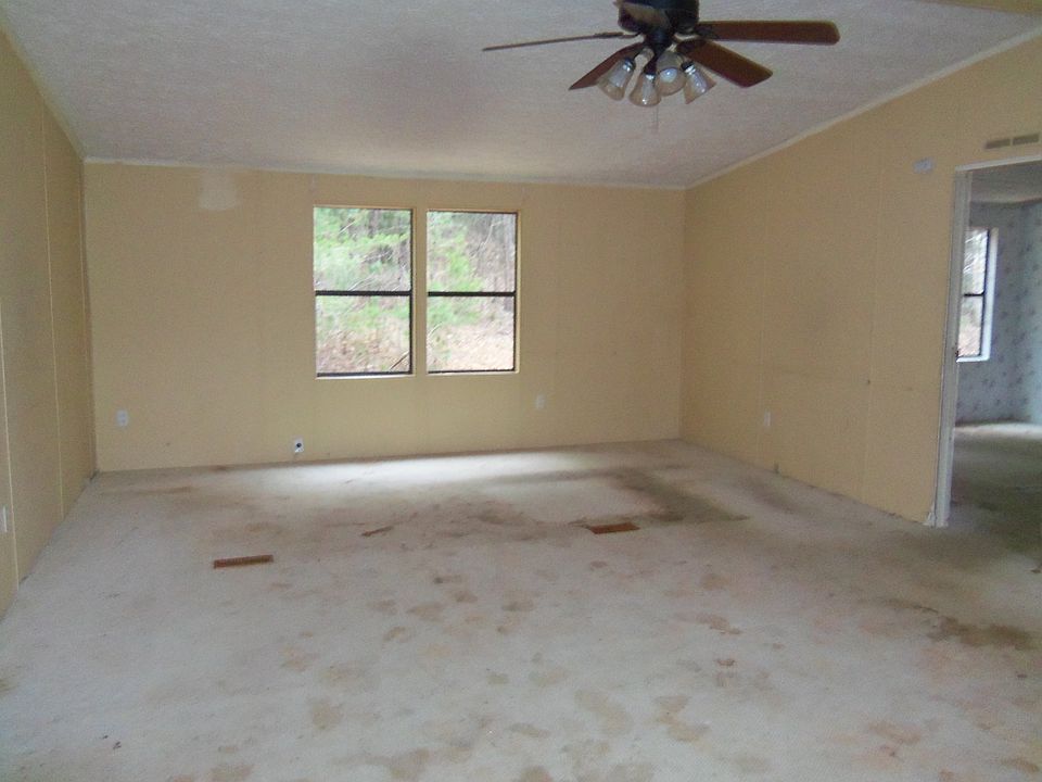 2nd image of 167 Quill Cir