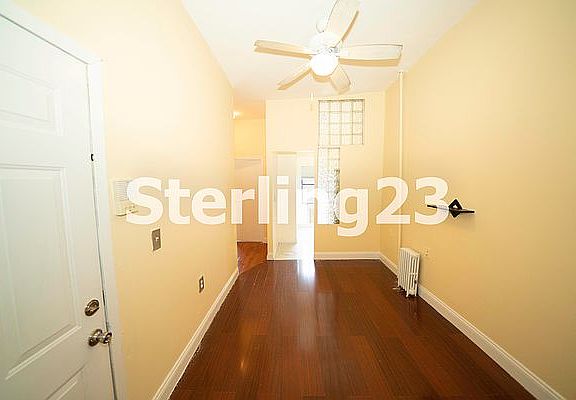 3rd image of 10-51 49th Ave #3R