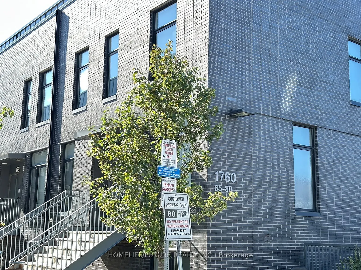 2 bed, $950 — Photo 1