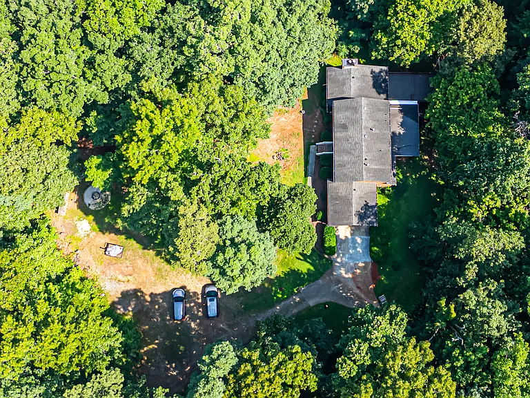 520 Arnold Rd — Photo 43