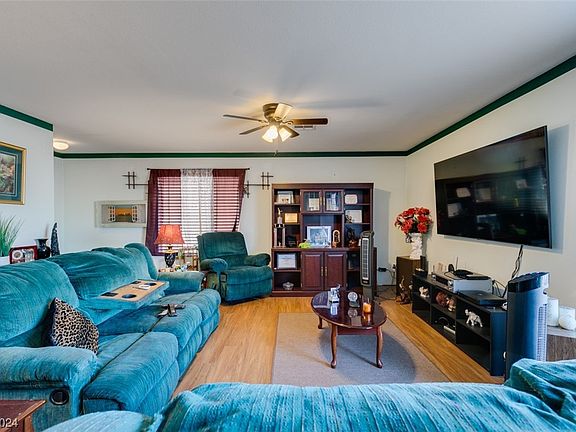 4th image of 3952 Via Lucia Dr