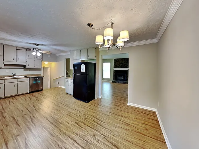 1734 Jajef Ave — Photo 5
