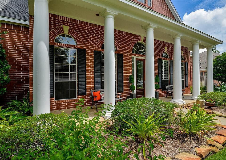 If you're looking for a home that stands out from the rest, you've found it! This fabulous, 5 bedroom, 3 bath plus 2 half baths, home is a must see.