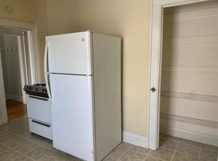 2535 1/2 Summit St, Columbus, OH 43202