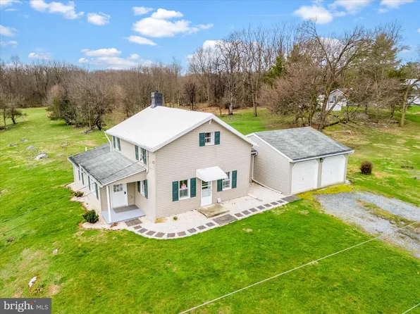 9611 Morning Glory Ln, Hagerstown, MD 21740