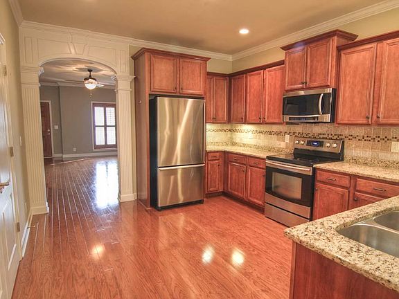 5th image of 2244 Cason Ln