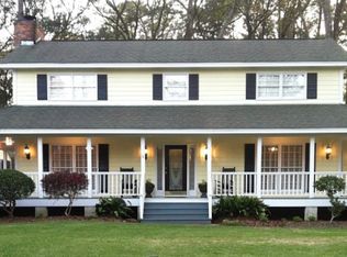 105 Honey Bee Rd, Savannah, GA 31419