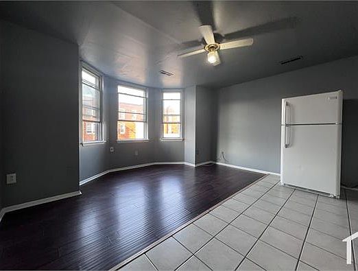4th image of 1408 Lindley Ave Floor 2