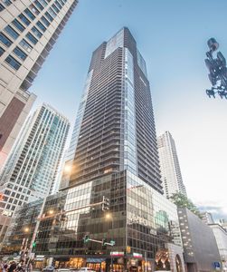 10 E Ontario St APT 1610, Chicago, IL, 60611