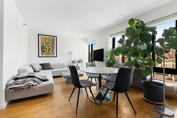 Rented by REAL New York | media 22