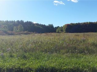 9260 Bascom Rd, Chardon, OH 44024