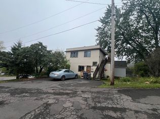 630 E 13th St, Duluth, MN 55805