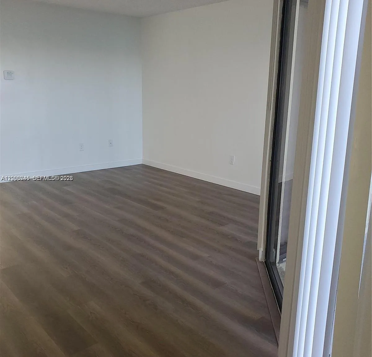 Lakeshore Condo 6 — Photo 3