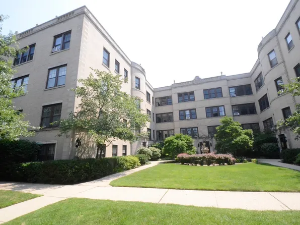 900 Greenwood St #2, Evanston, IL 60201