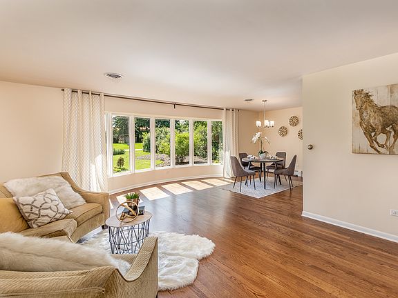 4th image of 1521 Indian Hill Dr