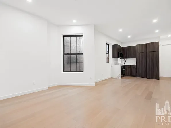 163 East 89th Street image 1 of 13