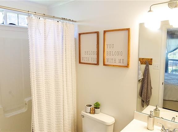 5th image of 2511 Coatesdale Ln