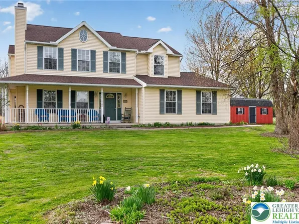 1555 Kumry Rd, Quakertown, PA 18951