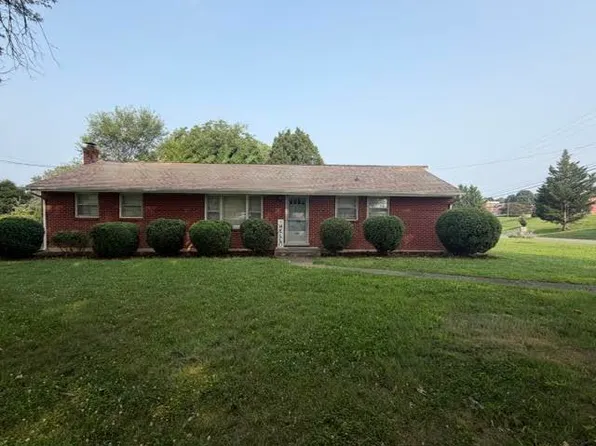 1229 Mountain View Rd, Vinton, VA 24179