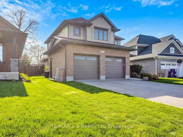 7 Arnold St, Tillsonburg, ON N4G 0G9