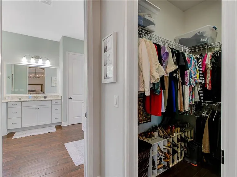 3803 S Drexel Ave #1/2 — Photo 25