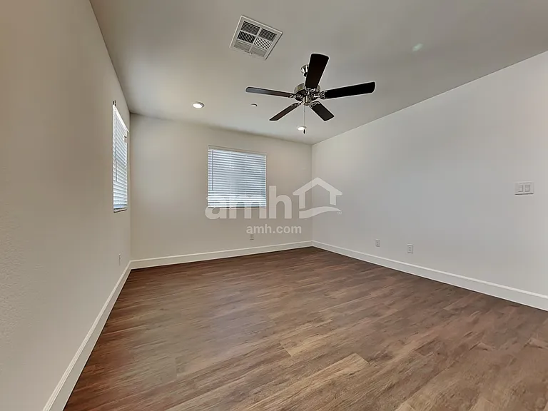 104 Island Plumeria Ln — Photo 8