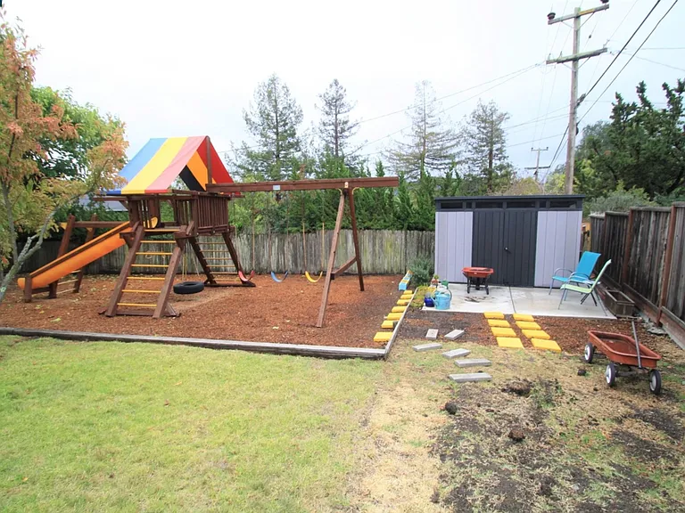3415 Grasswood Dr — Photo 21