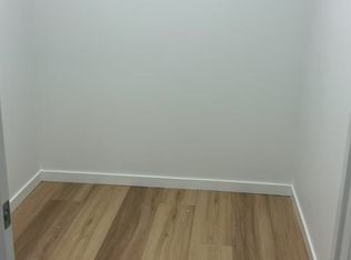 1360 Victoria St #301, Squamish, BC V8B0C3