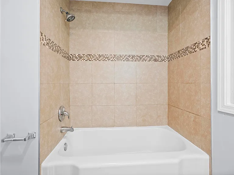 3742 E Antisdale Rd — Photo 19