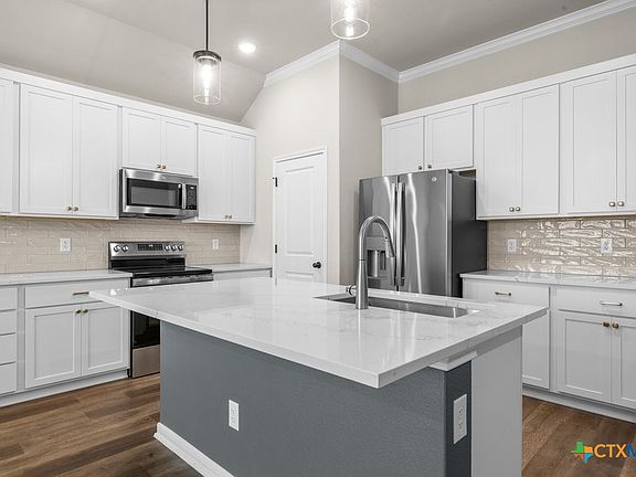 4th image of 7225 Touchstone Dr