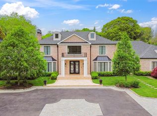 25 Long Ridge Ln, Glen Head, NY 11545