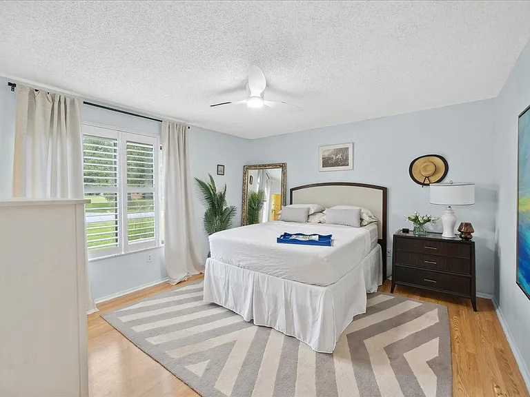 171 Salmon Dr NE — Photo 5