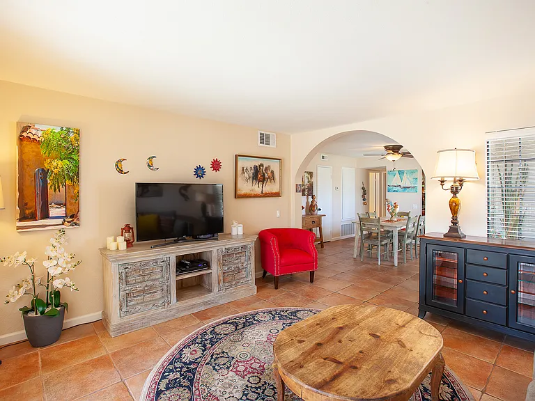 500 S Farrell Dr #M81 — Photo 11