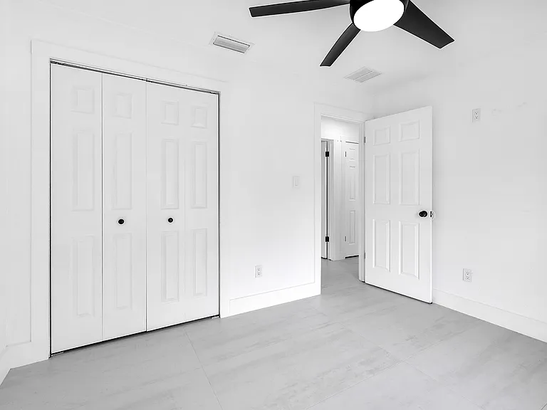 Mattituck Cir — Photo 14