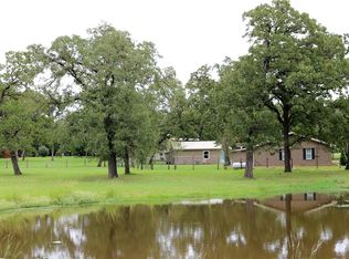 3215 Fm 1452 W, Madisonville, TX 77864